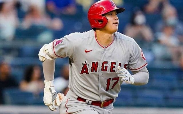 【MLB】大谷翔平、2打席連発27号＆28号でキング独走！　“聖地”2戦3発で松井氏に並ぶ月間13発