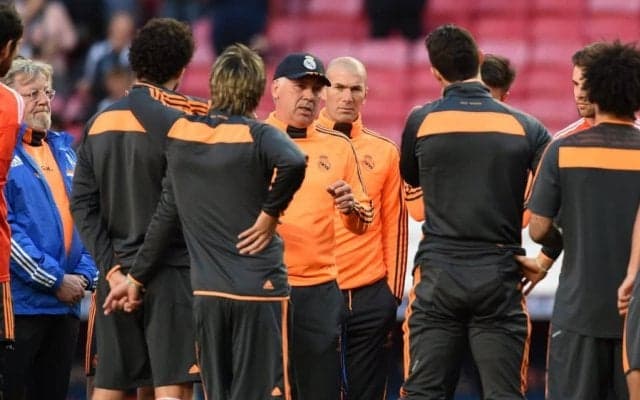 アンチェロッティのレアル・マドリード再生法(1)エゴイストたちを操縦する「ソフトタッチ」