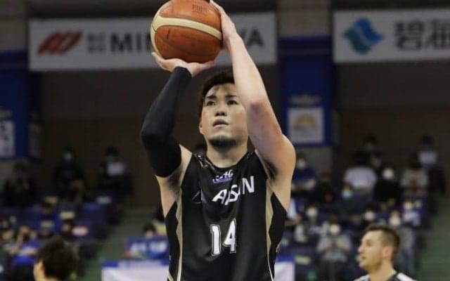 島根が昨季MVPを受賞した金丸晃輔を獲得「持ち味の得点力を発揮できるように…」