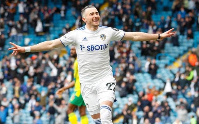 リーズが3シーズン借りたシティFWハリソンの買取OPを行使！ 3年契約