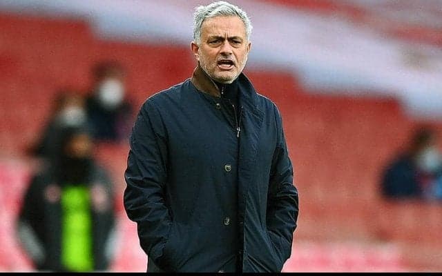 ローマ到着のモウリーニョが所信表明!　1stインタビューで情熱的に語り尽くす