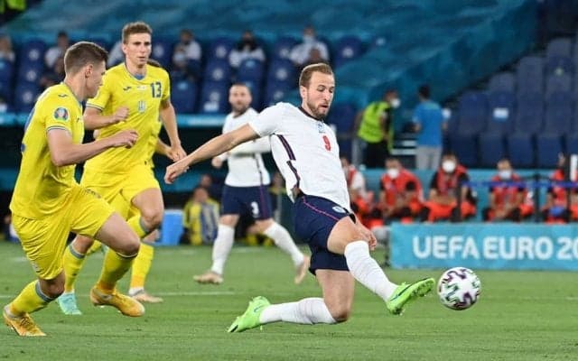 【EURO2020ベスト8】ウクライナ対イングランド(2)「2つのアシスト」と数字に出ない貢献度