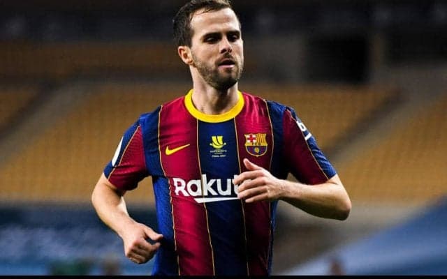 メッシ慰留の資金繰りに苦労のバルサ、ピャニッチとユムティティをフリーで放出か