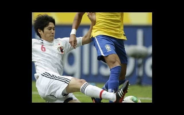 内田篤人がネイマール相手に奮闘。日本代表はブラジルに真っ向勝負を挑んで散った