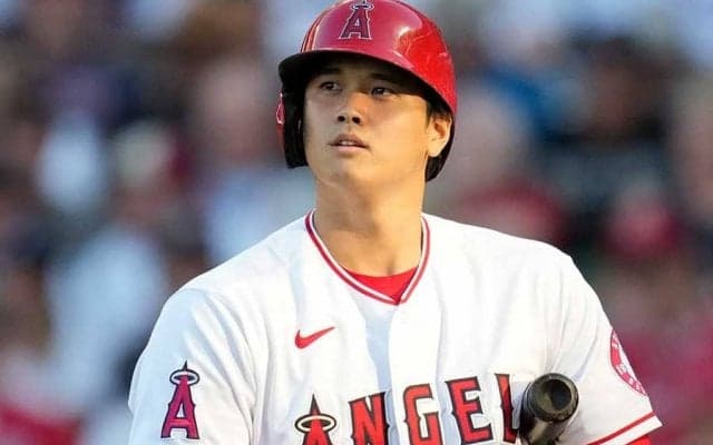 【MLB】“オオタニ枕”が欲しくて球場大騒ぎ　試合前に長蛇の列…物語る大谷翔平の絶頂ぶり