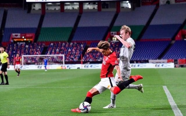 浦和レッズが表れた「４つの試合」(2)「トップへのくさび」を消されても…福岡戦の勝利を決めた突破口