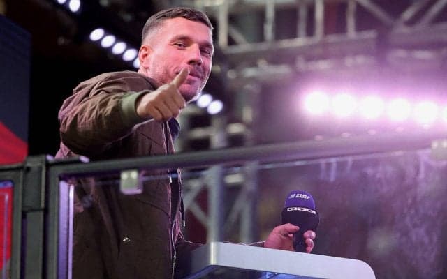 元神戸FWポドルスキが生まれ故郷のポーランド1部に初挑戦！ グールニク・ザブジェが加入を発表