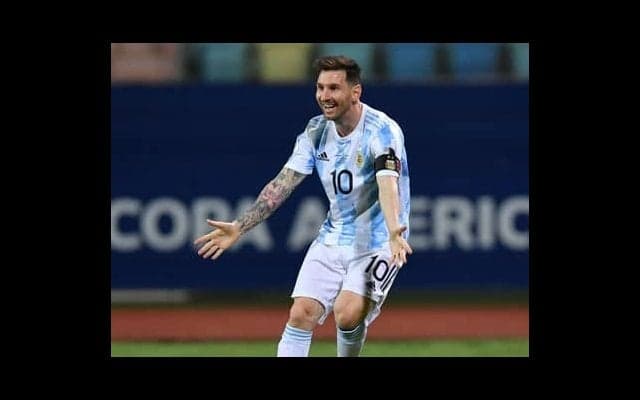 バルサの財政問題で足元から揺らぐリーガ。メッシもついに無所属に