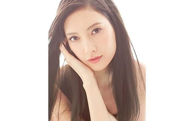 【大井・JDD】TCKイメージキャラクターの菜々緒さんが表彰式にプレゼンターとして登壇