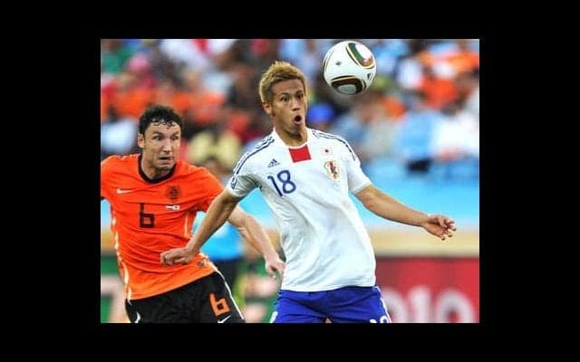 日本代表、南アW杯でオランダに完敗。本田圭佑にそのオランダの水が合っていたのはなぜか