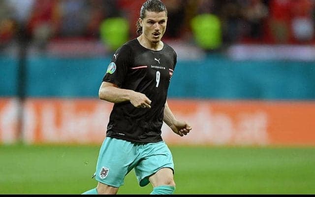 ドルトムントがザビッツァーに関心!　ハルステンベルクと2枚獲り狙う？