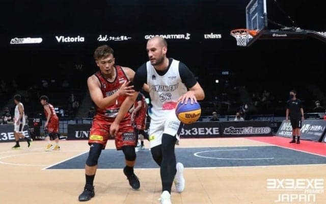 全国展開する調剤薬局チェーン「クオール」は、なぜ3x3を支援することに決めたのか？【PR】