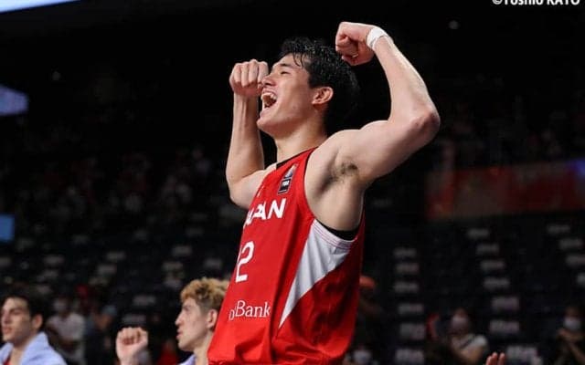 “NBAプレーヤー”渡邊雄太が日本に帰ってきた！…「中心になってやっていかないと」