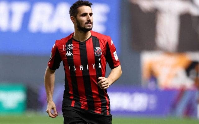 札幌退団後フリーだったFWウーゴ・ヴィエイラがムトゥが監督を務めるルーマニア1部クラブに加入