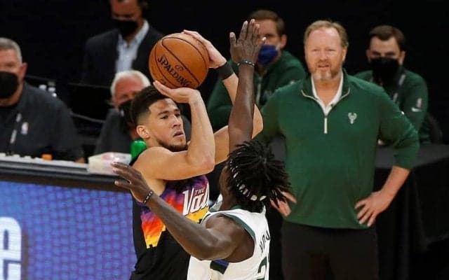 第2戦で31得点の大活躍…2戦連続で41分以上に出場するブッカー「疲れは感じない」