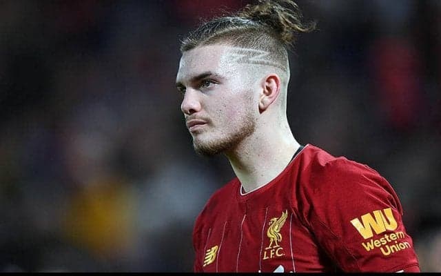 リバプール、昨季2部で飛躍遂げた18歳エリオットと長期契約締結