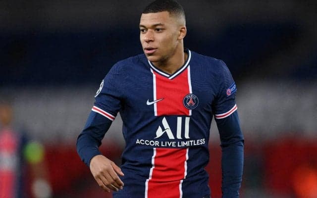 メッシ、C・ロナウドに次ぐ2作連続採用！ ムバッペが大人気『FIFA』シリーズ最新作のパッケージに 