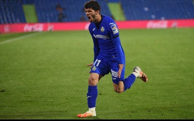 カルレス・アレーニャがヘタフェへ完全移籍！ バルセロナは買戻しOP保有