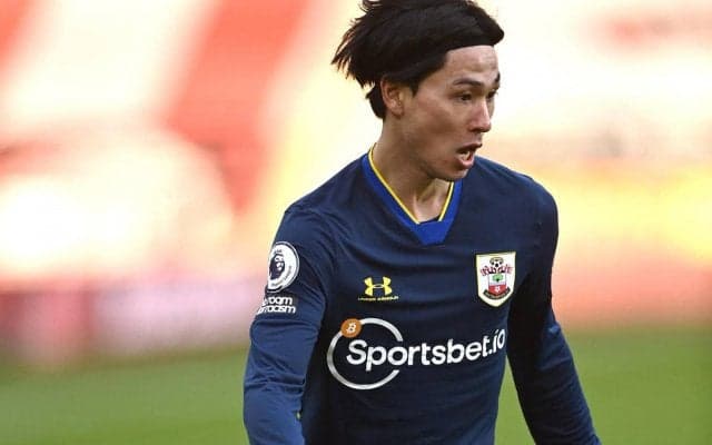 南野が着ることはあるのか!? 新旧のホームスタジアムをフィーチャー！ サウサンプトンが3rdユニを発表!