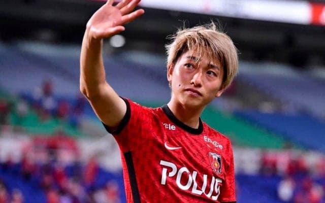 Jで最も見るべき選手「浦和の小泉佳穂」(2) 親友・坂元達裕との切磋琢磨