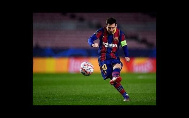 メッシの驚異のシュート技術。蹴るギリギリまで相手と駆け引きができる