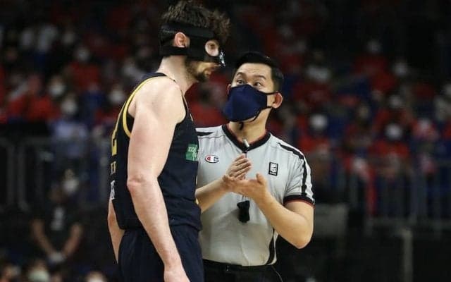 Bリーグベストレフェリーの加藤誉樹氏が東京オリンピックで5人制バスケを担当