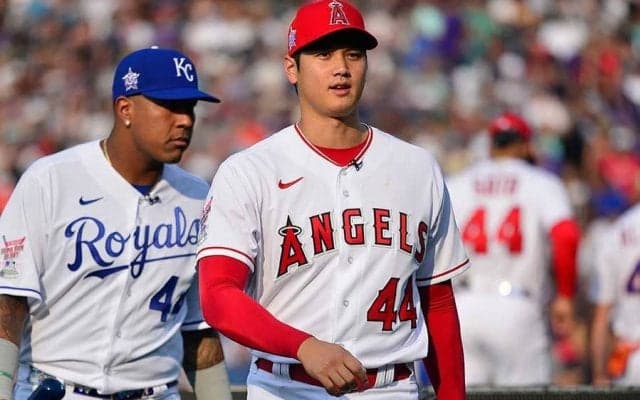 【MLB】大谷翔平、捕手カメラで見た155m弾　右翼最上段への一撃に米ファン仰天「宇宙人だ」