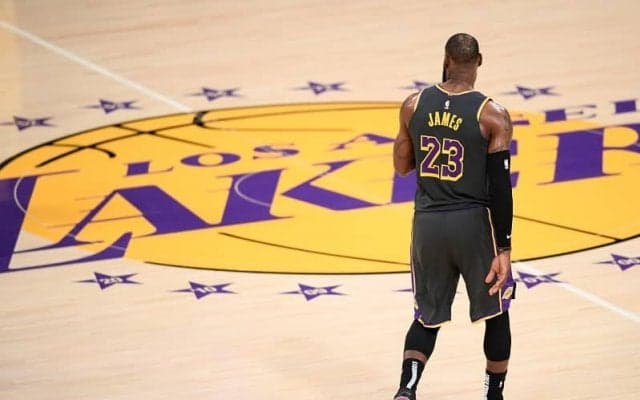 レブロン・ジェームズ「俺は自分のキャリアをレイカーズで終えたいと心底願っている」