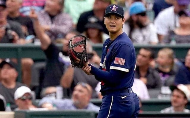 【MLB】大谷翔平が球宴前に“即席サイン会”　米ファン殺到に反響「ハリウッドスターみたい」