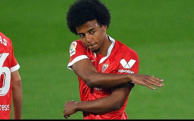 クラブ間合意報道もクンデはスパーズ行きを拒否か!　CL出場を優先…