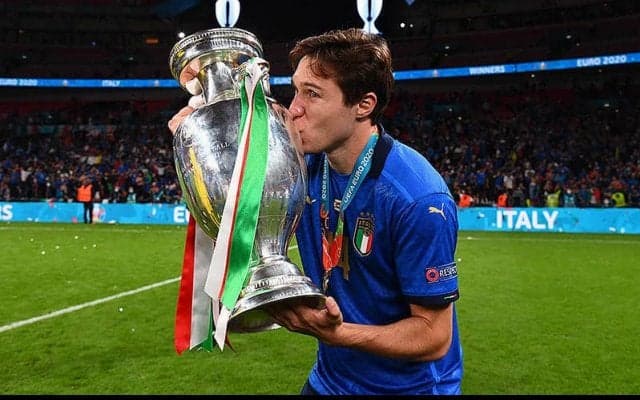 チェルシーがキエーザ獲得に1億ユーロを掲示!　ユベントスは“非売品”の姿勢崩さず…