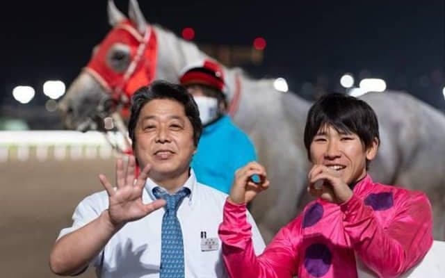 【地方競馬】大井の堀千亜樹調教師が500勝達成