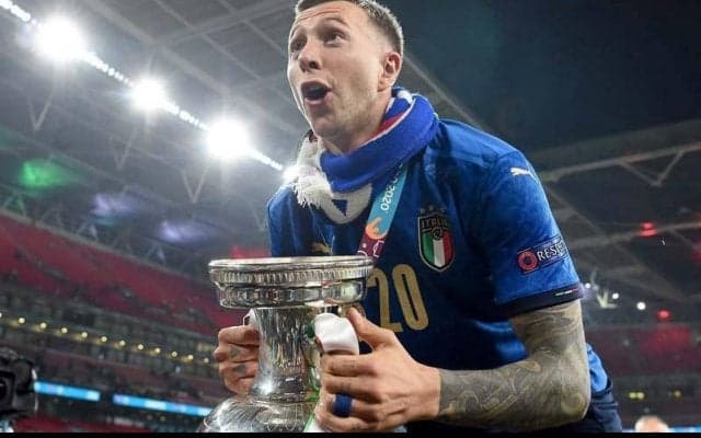 ベルナルデスキが9歳年上美人と結婚！奥様は過去にリアリティ番組で女性と交際し話題