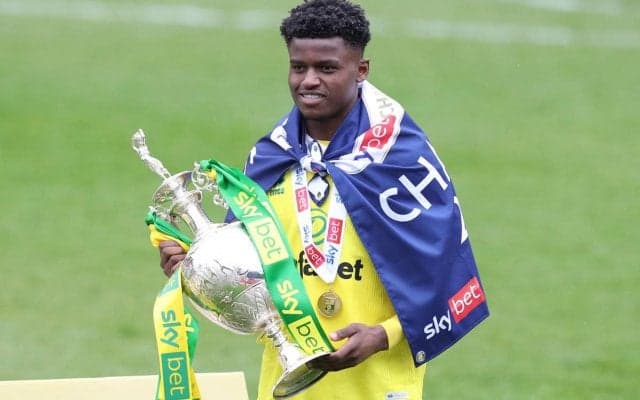 プレミア復帰のノリッジ、U-19イングランド代表DFムンバと4年契約