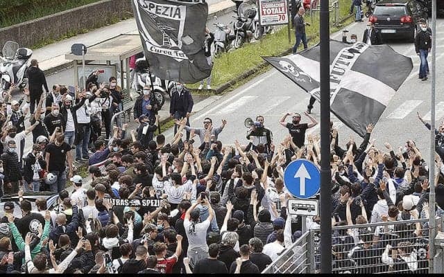 スペツィアに2年間の補強禁止処分…未成年の移籍に関する違反…