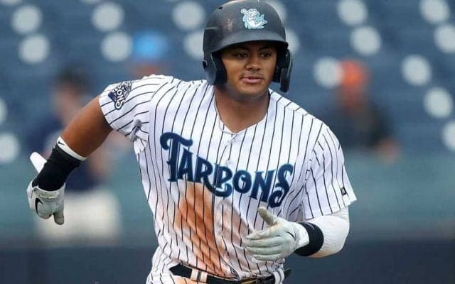 【MLB】ヤ軍有望株の“不格好スライディング”　ドタバタ姿にファン親近感「月曜の朝の私」