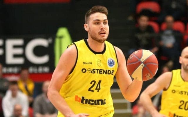 宇都宮がアメリカ出身のPF、チェイス・フィーラーとの契約合意を発表