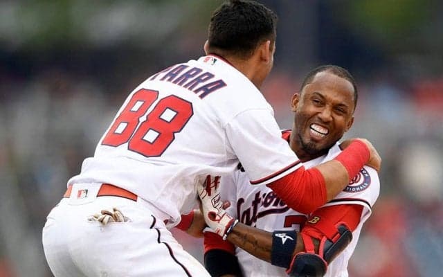【MLB】元燕エスコバーが1072日ぶり1号＆サヨナラ打　“元NPB戦士”たちがメジャーで活躍