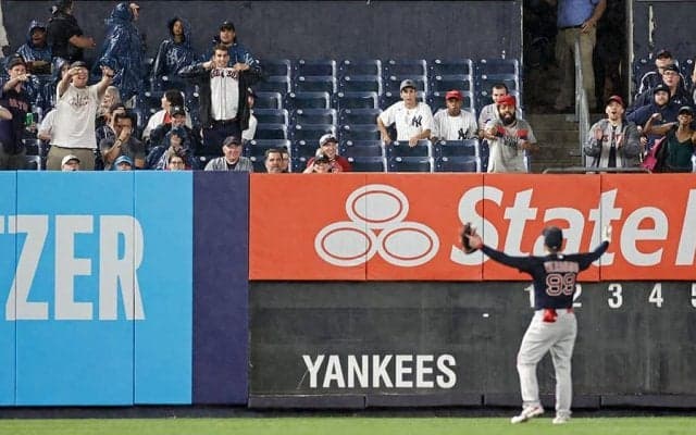 【MLB】選手にボール投げつけたファンを“生涯出禁”　MLB全球場が対象「安全が最優先」