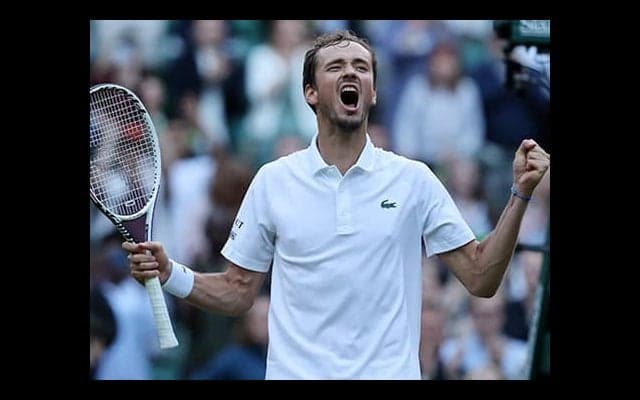 メド 五輪へ「初練習が終了」