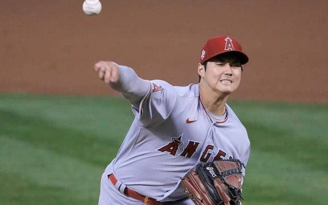 【MLB】大谷翔平のボールが「テーブルから落ちた」　あまりの変化と速度にファン唖然