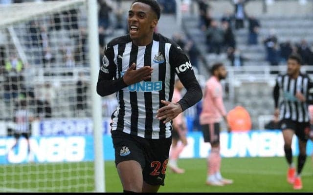 ニューカッスルのブルース監督がウィロックとの再契約を熱望「交渉し続ける」