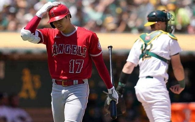 【MLB】大谷翔平が思わず固まる　疑惑のストライク判定に米記者苦言「3つの判定も覆された」