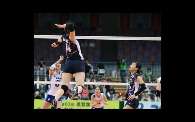 女子バレー江畑幸子が語る、セッター佐藤美弥との秘話。よく対戦した小中時代、同じ学校に通った高校時代