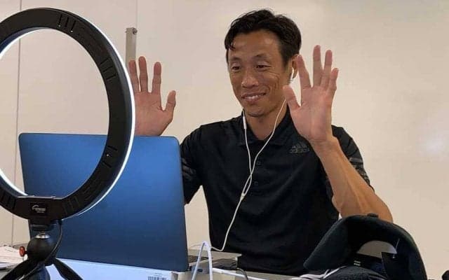 保護者と子で「一緒に山を登る」イメージ　意外と難しい？　子どもと“距離感”