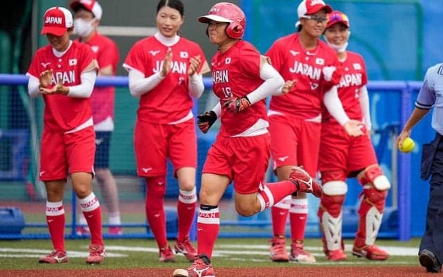 日本代表が2回に先制　“ソフト界の大谷翔平”藤田倭が2試合連続の本塁打