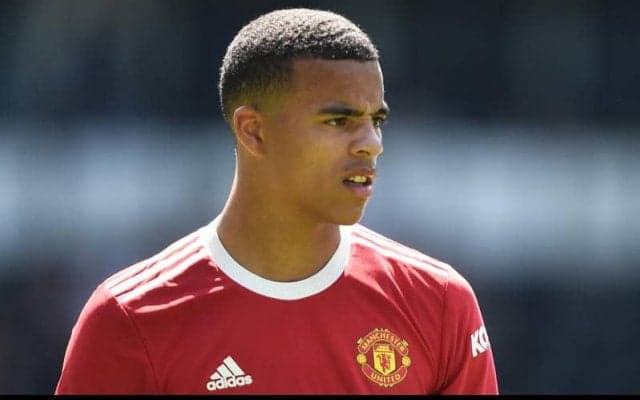 グリーンウッドはメッシ派? C・ロナウド派? ファンからの質問に答える