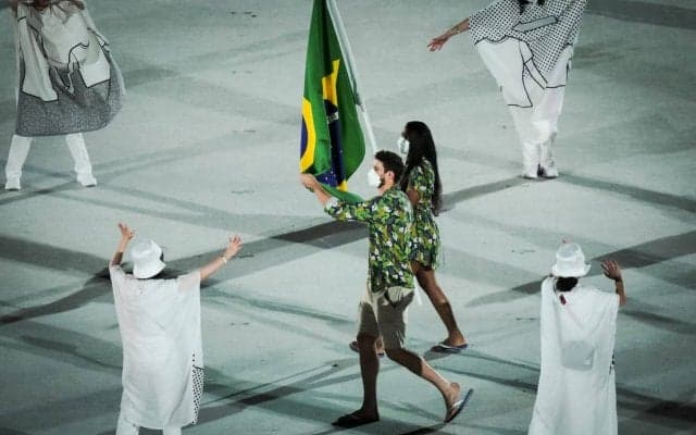 東京2020オリンピック/ブルーノ・レゼンデやシュ・テイら各国代表選手が開会式で旗手務める