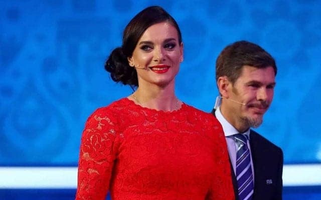 「江東区にイシンバエワ様がお見えに！」　39歳になった女王登場が「お綺麗」と話題に