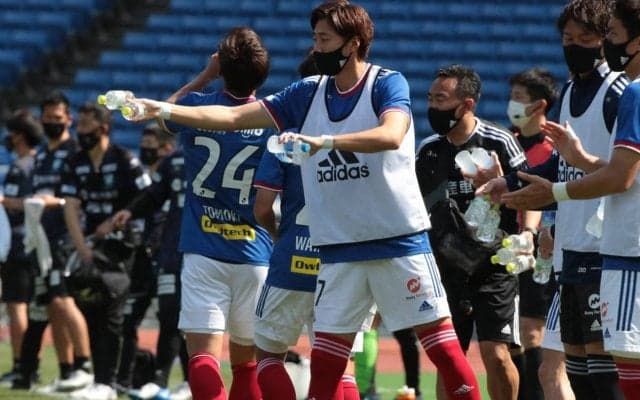 Jリーグが飲水タイムの継続を発表、来季は再検討